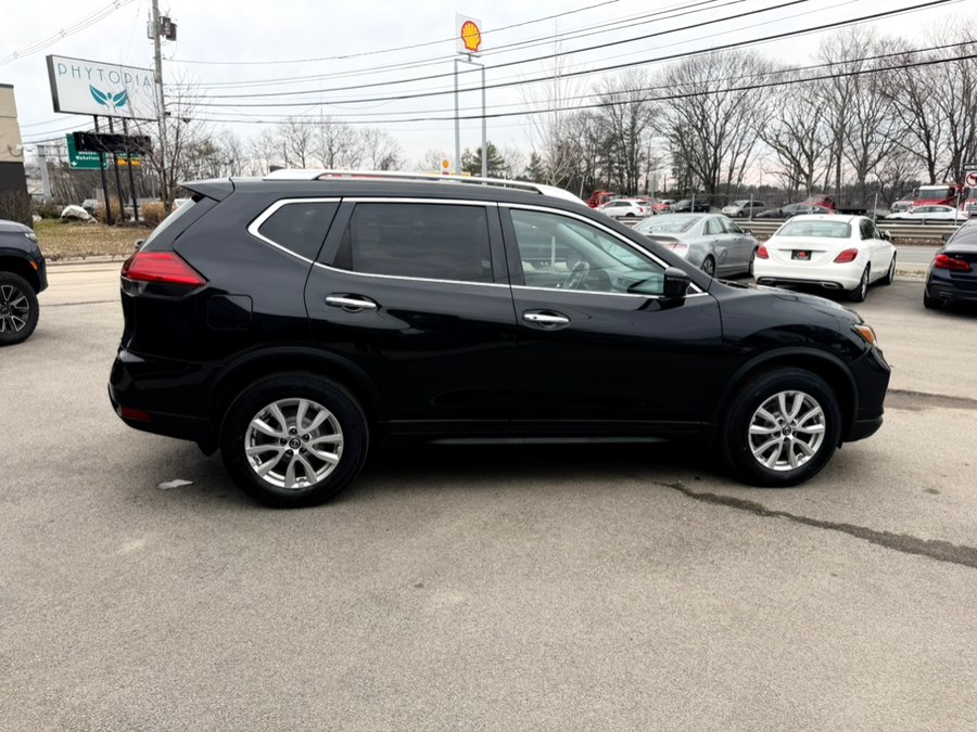 2017 Nissan Rogue SV - Photo 8