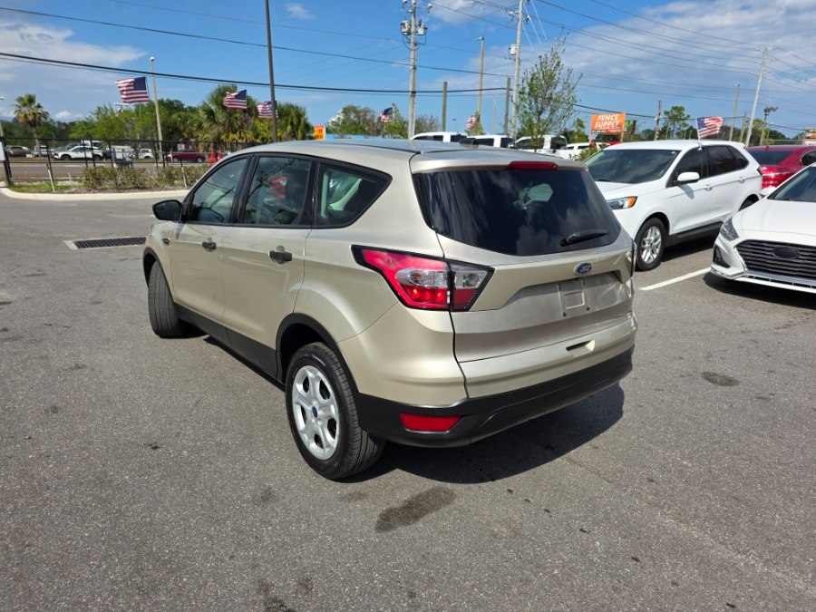 2018 Ford Escape S - Photo 6