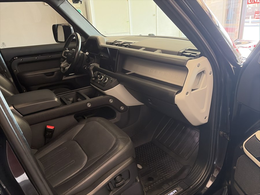 2022 Land Rover Defender X-Dynamic HSE - Photo 27