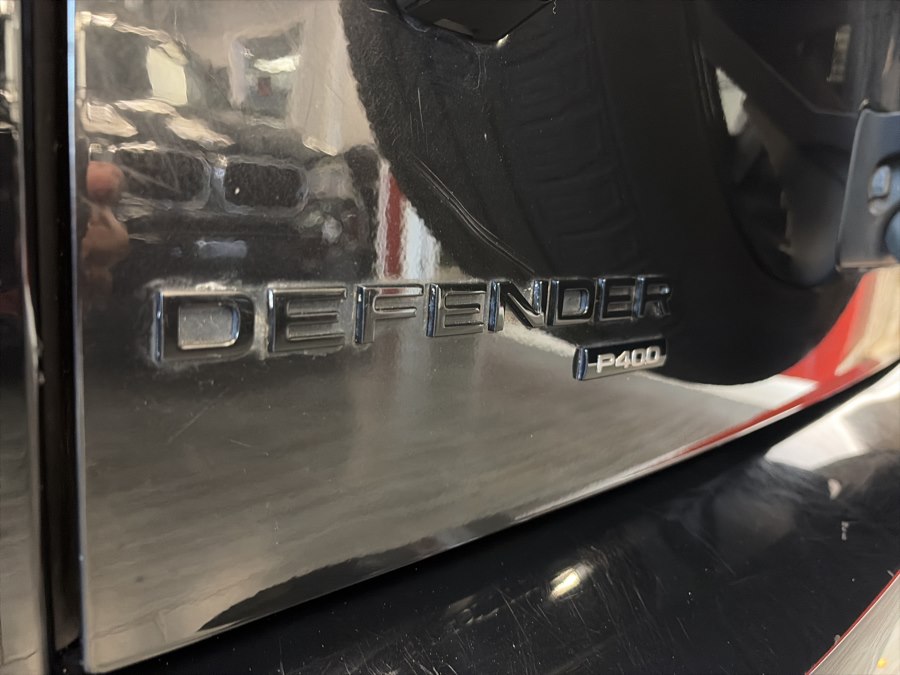 2022 Land Rover Defender X-Dynamic HSE - Photo 8