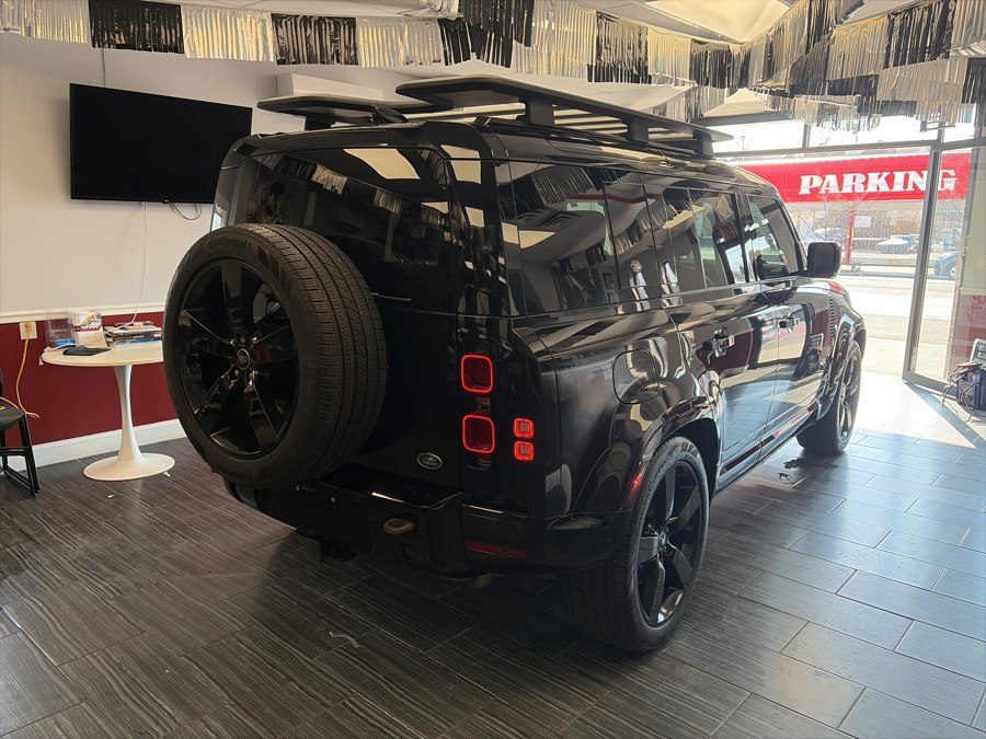 2022 Land Rover Defender X-Dynamic HSE - Photo 6