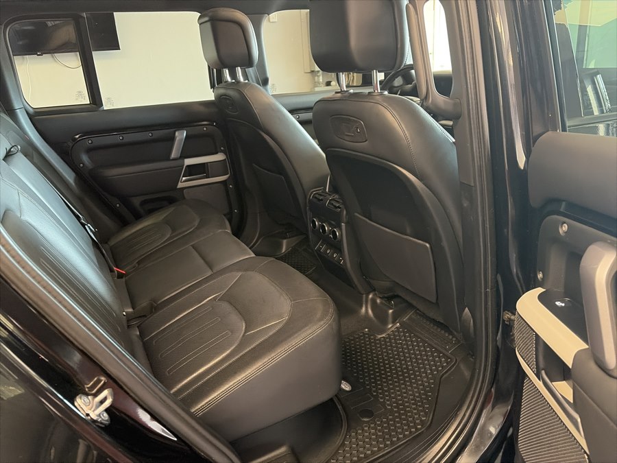 2022 Land Rover Defender X-Dynamic HSE - Photo 32