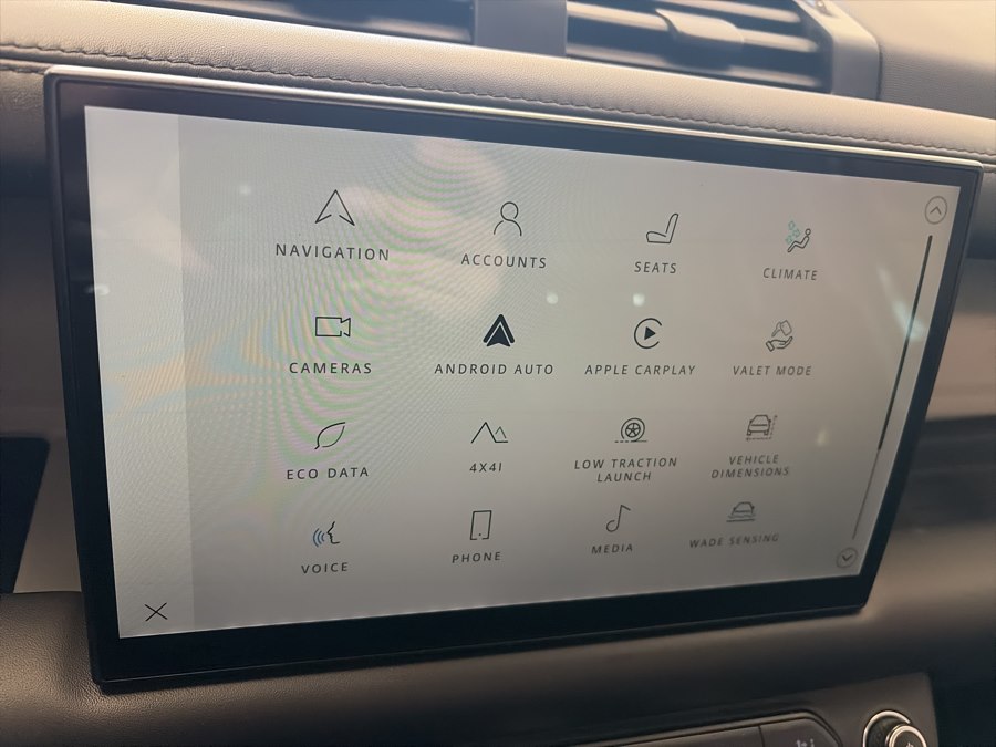 2022 Land Rover Defender X-Dynamic HSE - Photo 43