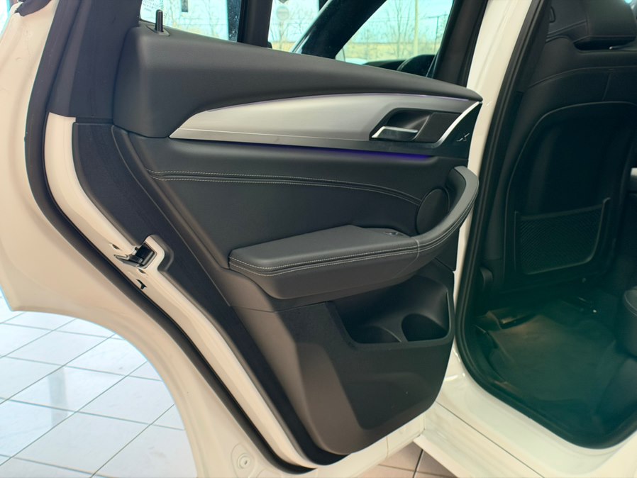2022 BMW X3 30i - Photo 25