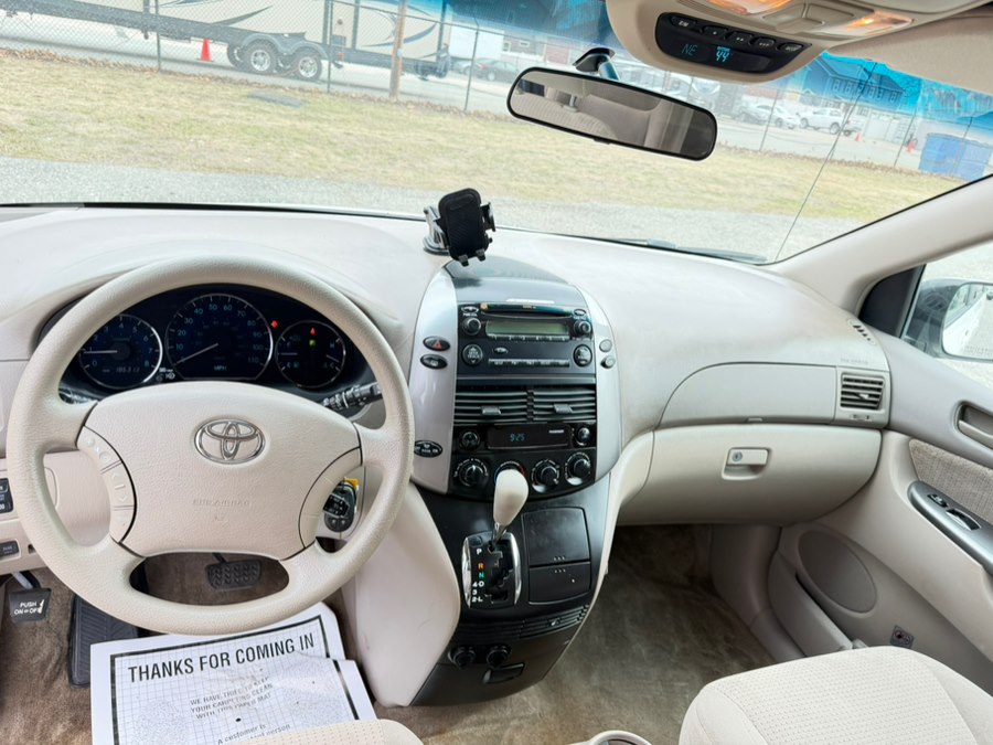 2007 Toyota Sienna CE - Photo 15