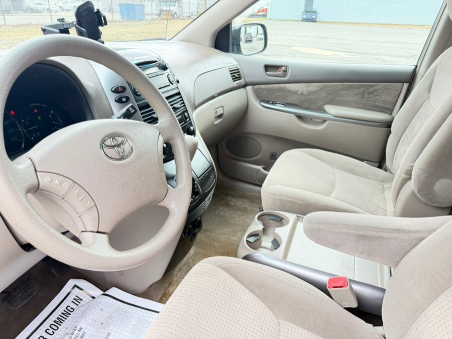2007 Toyota Sienna CE - Photo 11