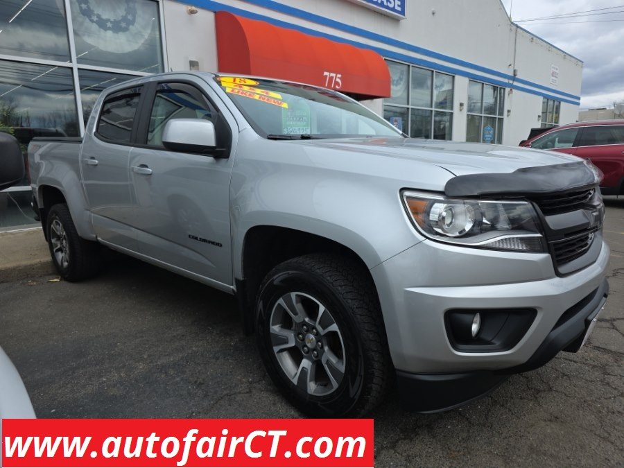 Silver Ice Metallic 2018 Chevrolet Colorado Z71 Crew Cab 4WD Pickup Truck Four-Wheel Drive 8-Speed Automatic
