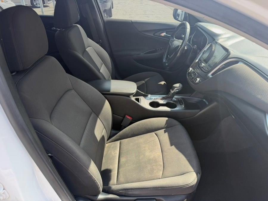 2021 Chevrolet Malibu RS - Photo 6
