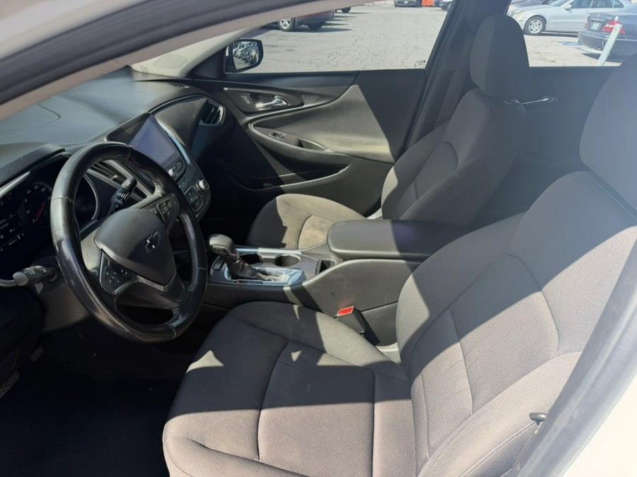 2021 Chevrolet Malibu RS - Photo 11