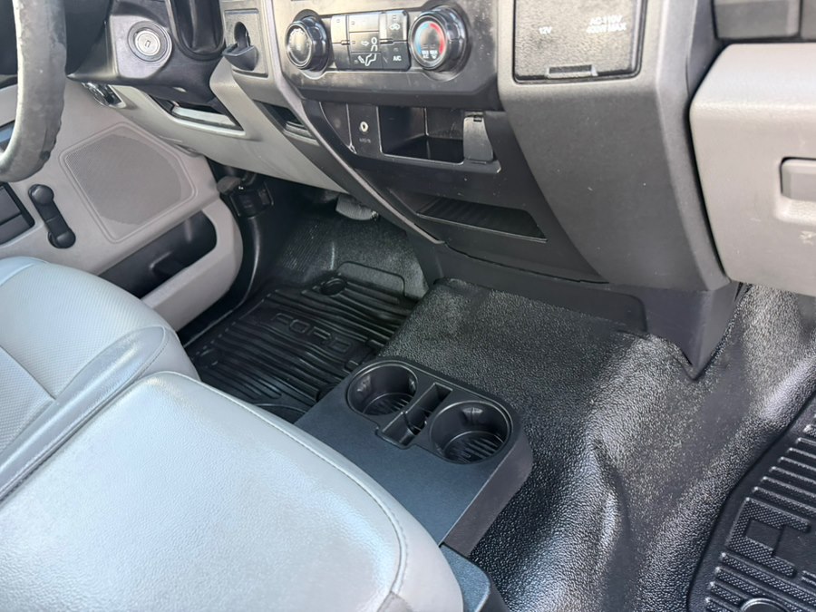 2018 Ford F-250 Super Duty XLT - Photo 12