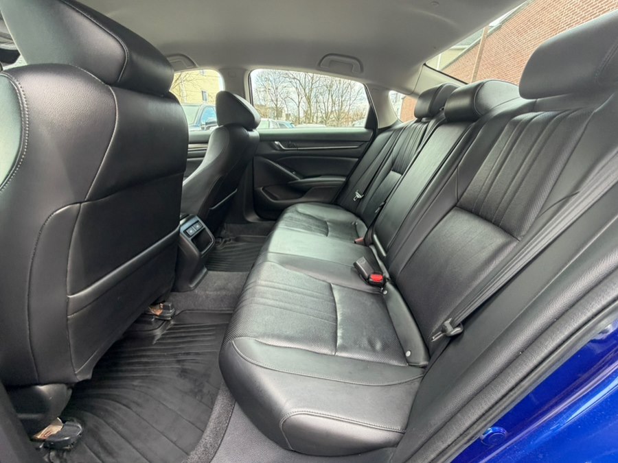 2022 Honda Accord Sport SE - Photo 9