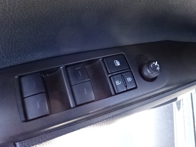 2021 Toyota Camry LE - Photo 35