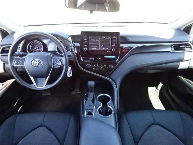 2021 Toyota Camry LE - Photo 21