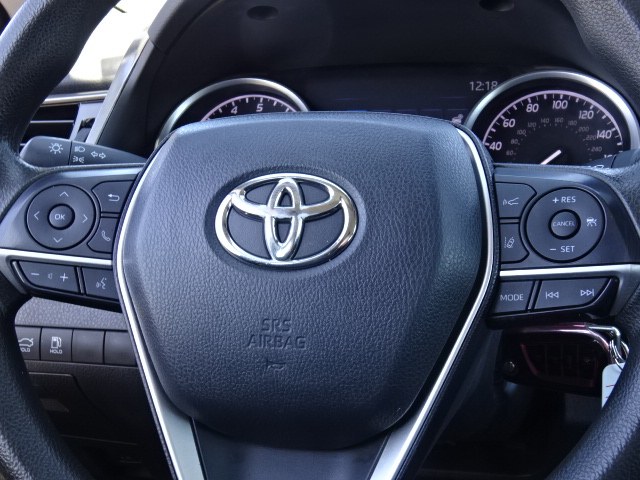2021 Toyota Camry LE - Photo 28