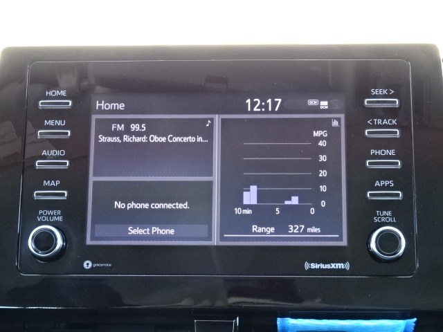 2021 Toyota Camry LE - Photo 25