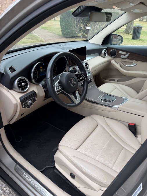 2022 Mercedes-Benz GLC GLC300 - Photo 12