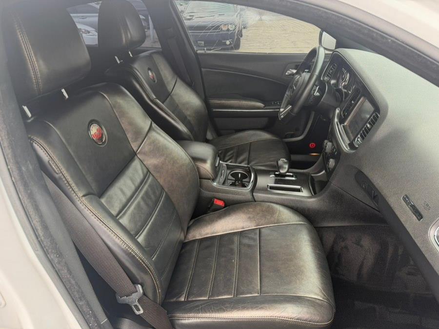 2014 Dodge Charger SXT - Photo 7