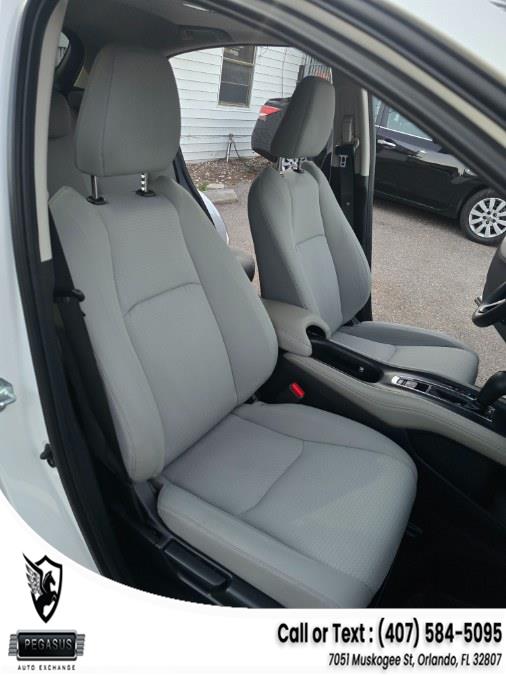 2021 Honda HR-V EX - Photo 11