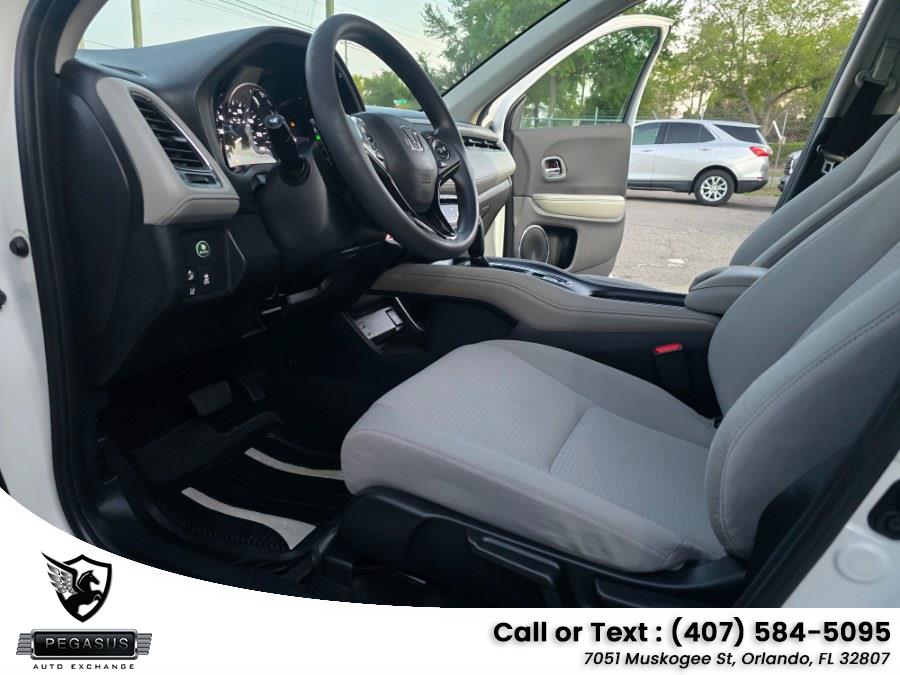 2021 Honda HR-V EX - Photo 21