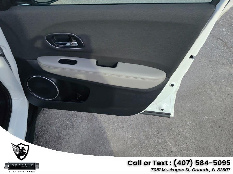 2021 Honda HR-V EX - Photo 25