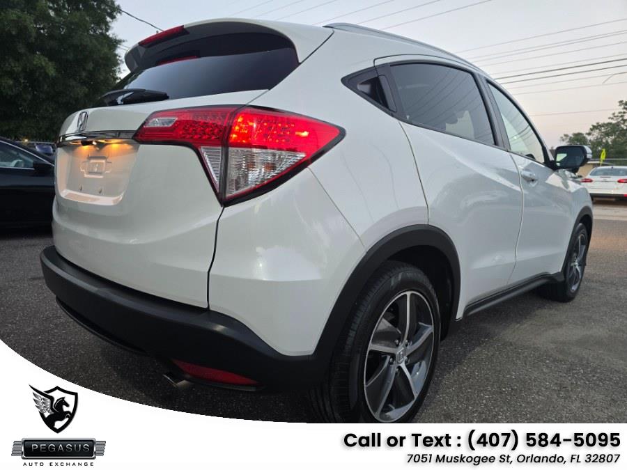 2021 Honda HR-V EX - Photo 2