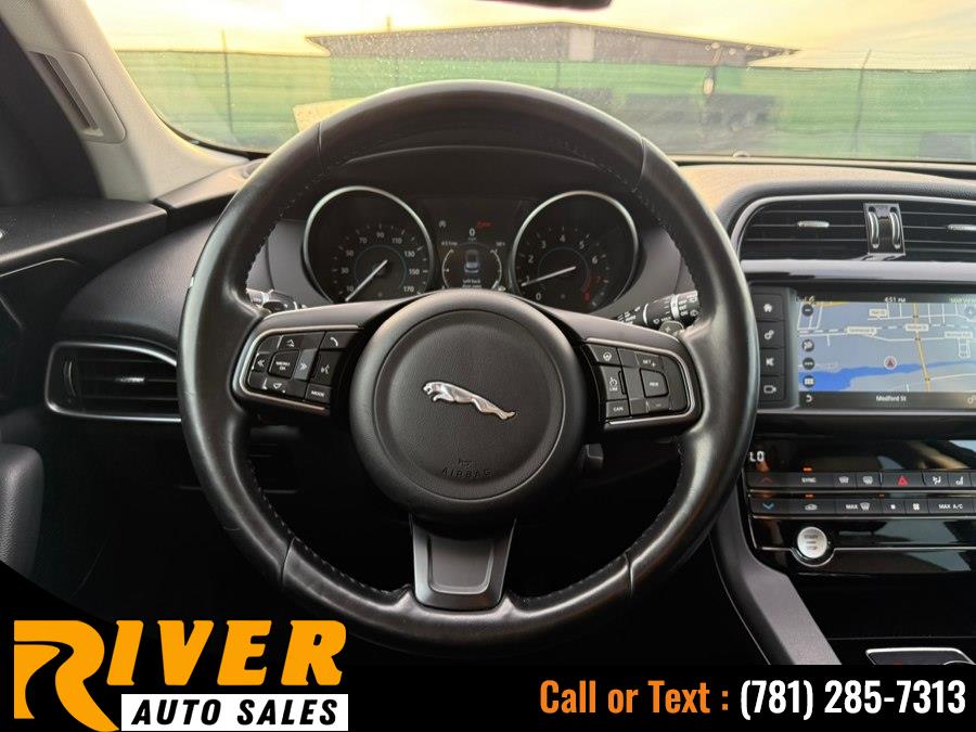 2018 Jaguar F-PACE Premium - Photo 10