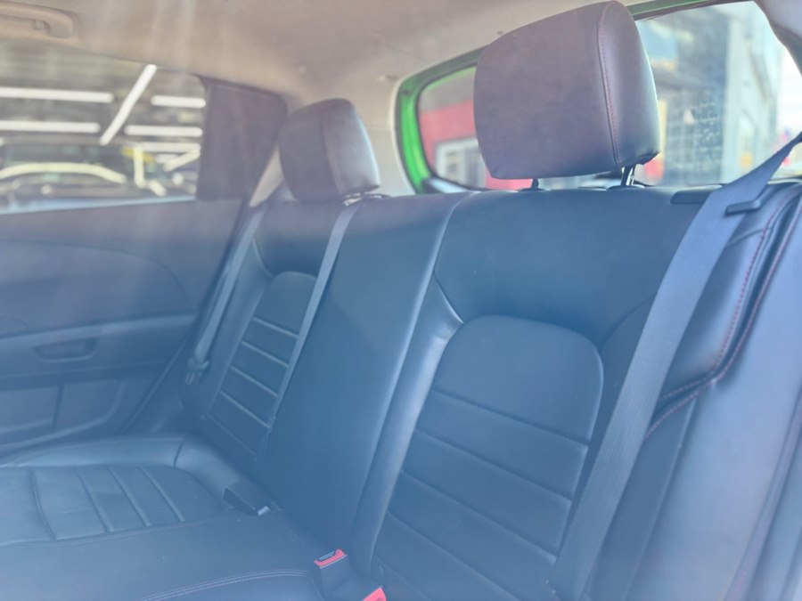 2017 Chevrolet Sonic Premier - Photo 10