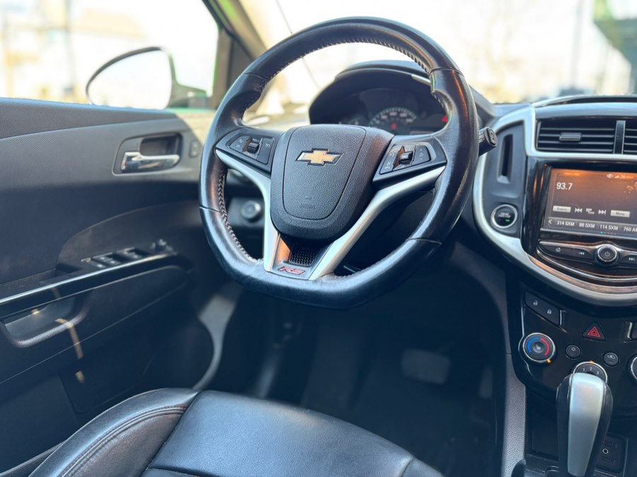 2017 Chevrolet Sonic Premier - Photo 21