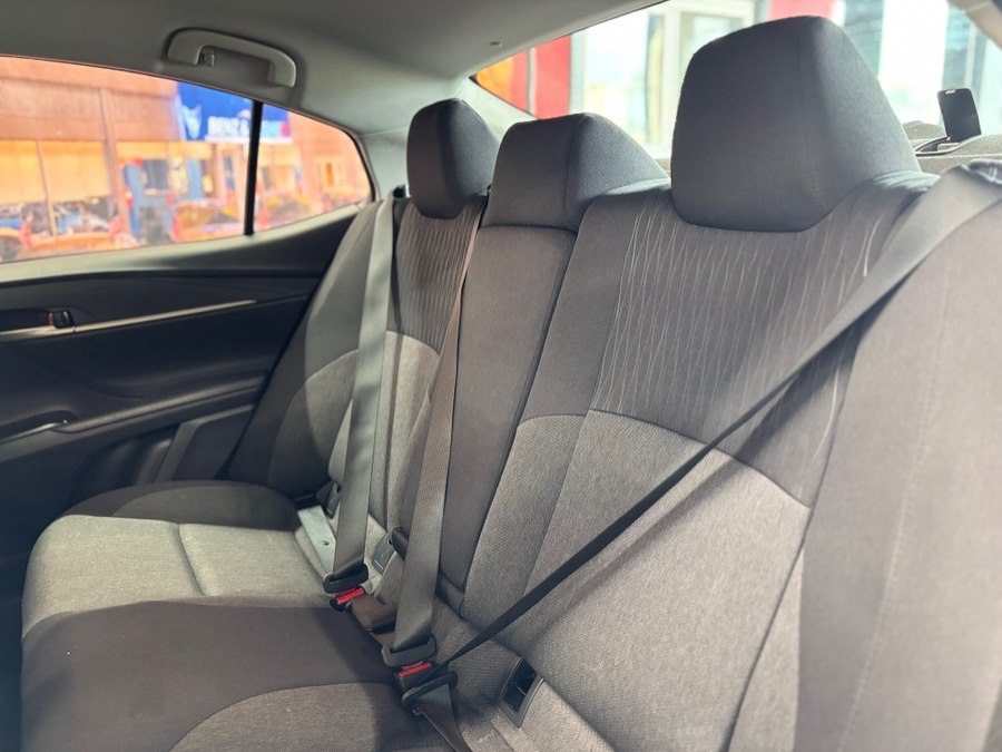 2025 Toyota Camry LE - Photo 13