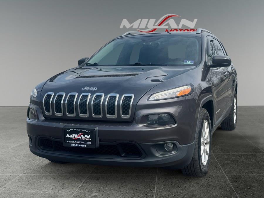 Used 2017 Jeep Cherokee in Little Ferry , New Jersey | Milan Motors. Little Ferry , New Jersey