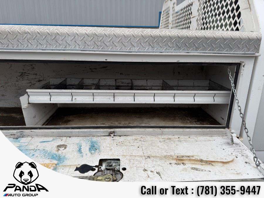 2018 Ford F-450 Super Duty Chassis Cab XL - Photo 10