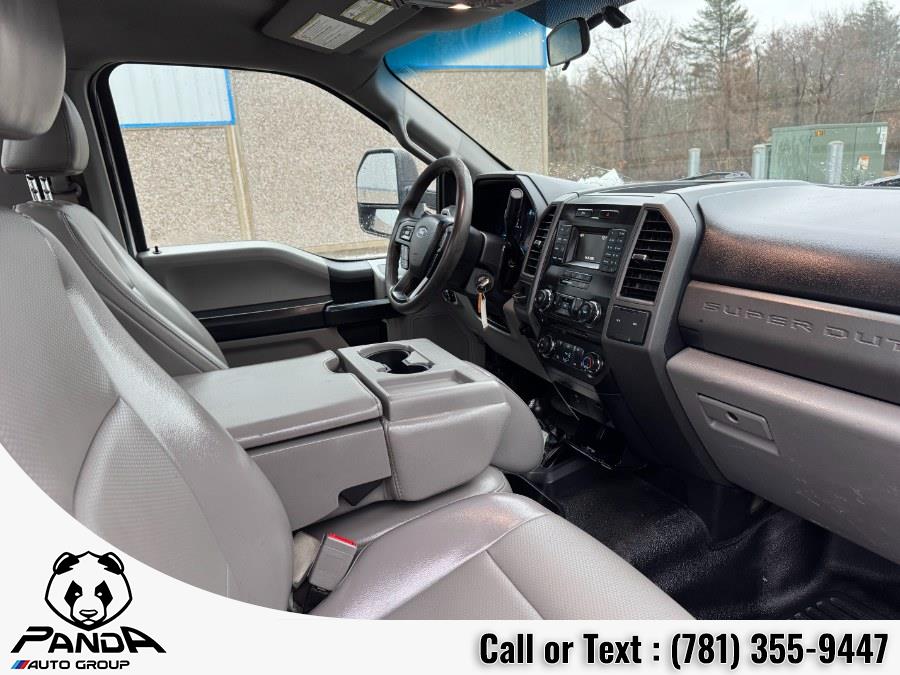 2018 Ford F-450 Super Duty Chassis Cab XL - Photo 14