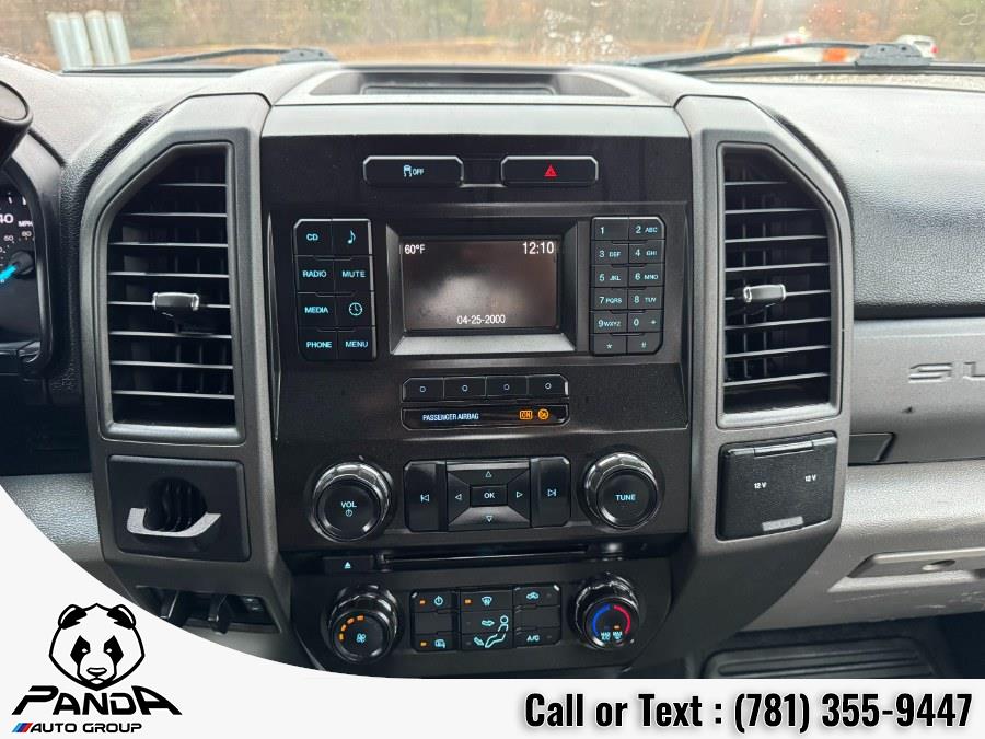 2018 Ford F-450 Super Duty Chassis Cab XL - Photo 17