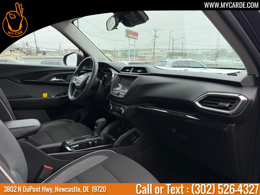 2023 Chevrolet TrailBlazer LT - Photo 11