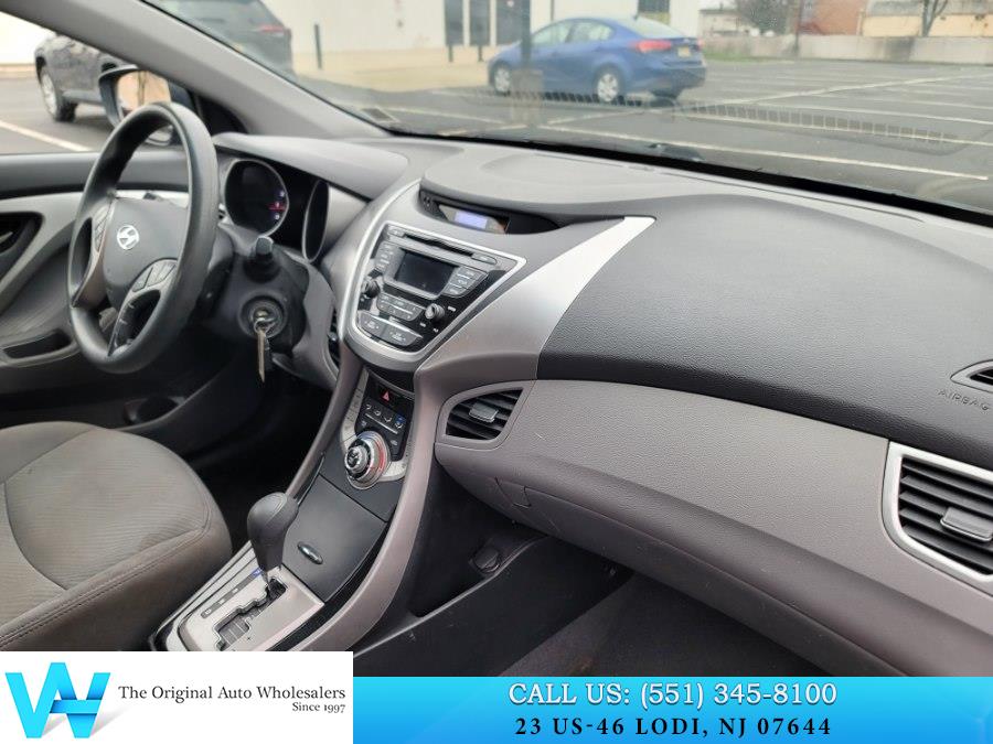 2013 Hyundai Elantra GLS - Photo 13
