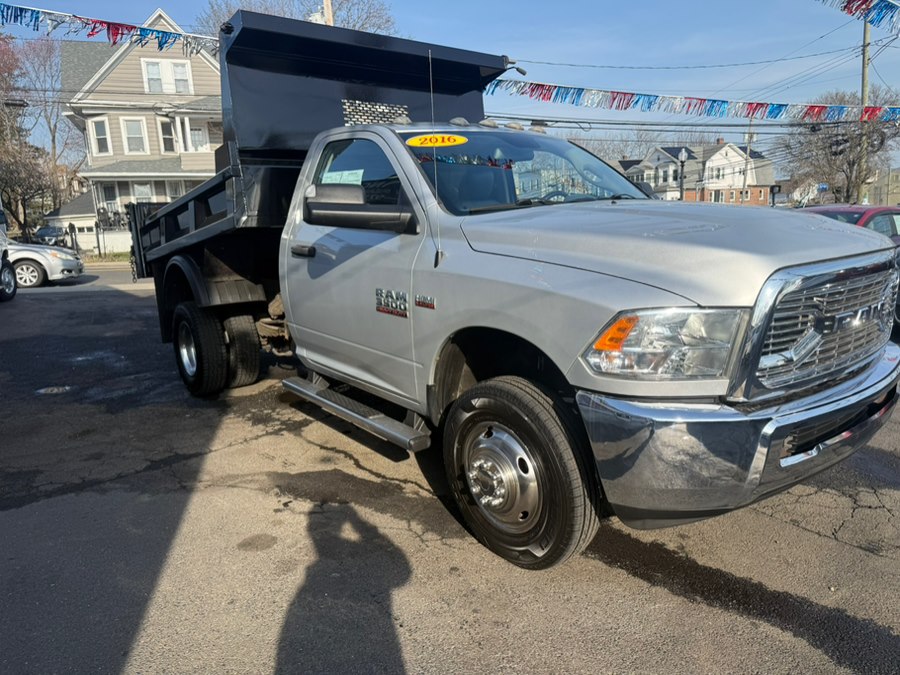 2016 RAM Ram 3500 Chassis Cab Tradesman - Photo 11