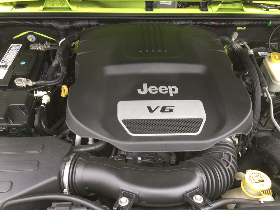 2017 Jeep Wrangler Unlimited Sahara - Photo 38