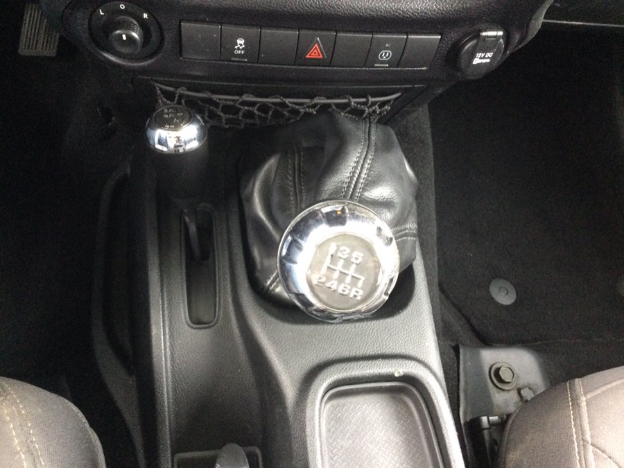 2017 Jeep Wrangler Unlimited Sahara - Photo 30