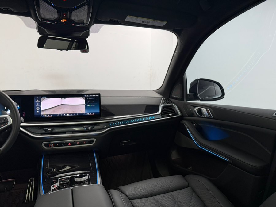 2026 BMW X7 40i - Photo 79