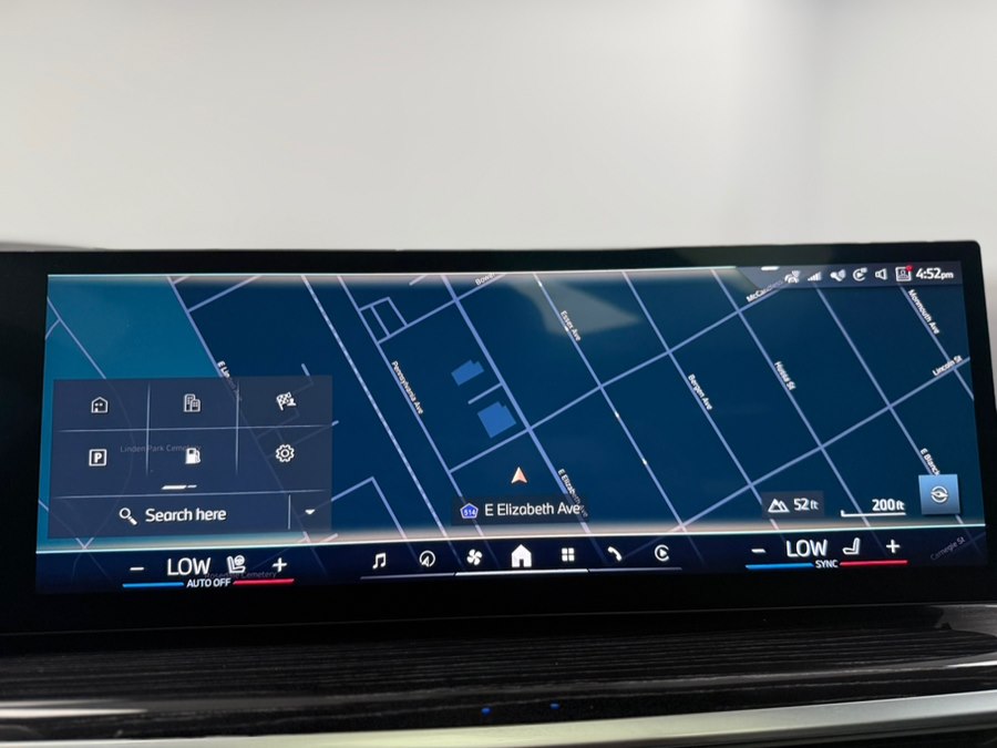 2026 BMW X7 40i - Photo 75
