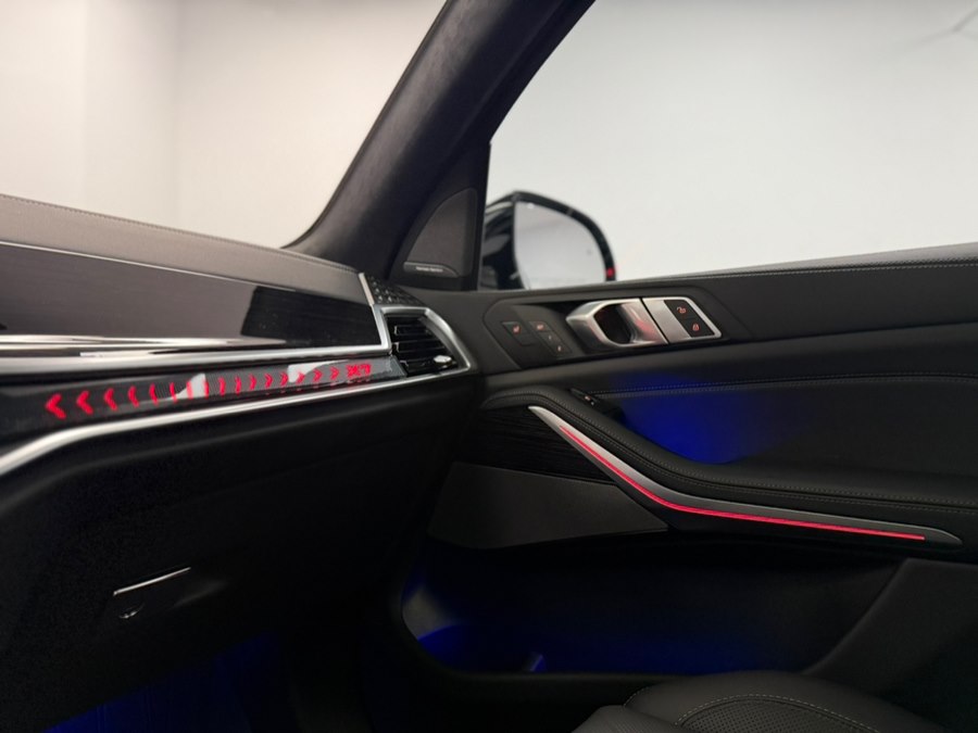 2026 BMW X7 40i - Photo 69