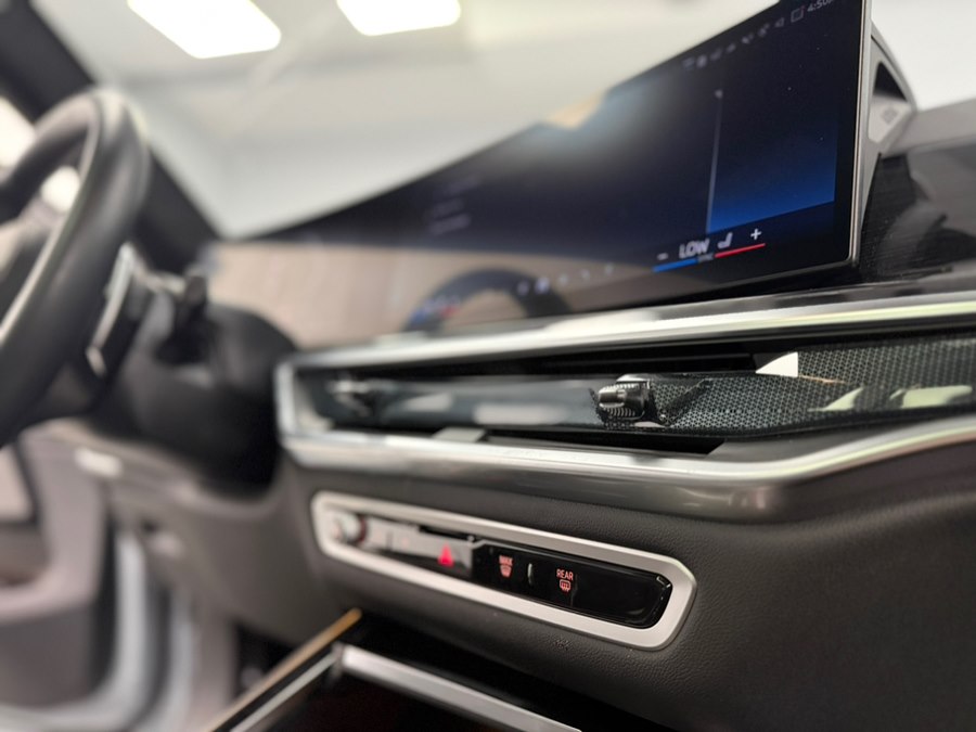 2026 BMW X7 40i - Photo 56