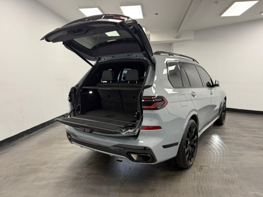 2026 BMW X7 40i - Photo 21