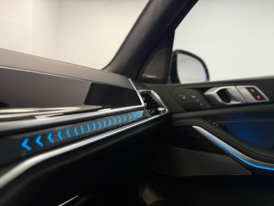 2026 BMW X7 40i - Photo 72