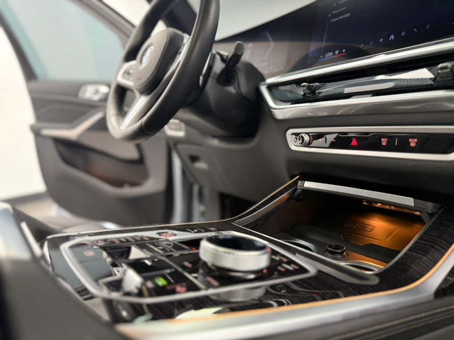 2026 BMW X7 40i - Photo 55