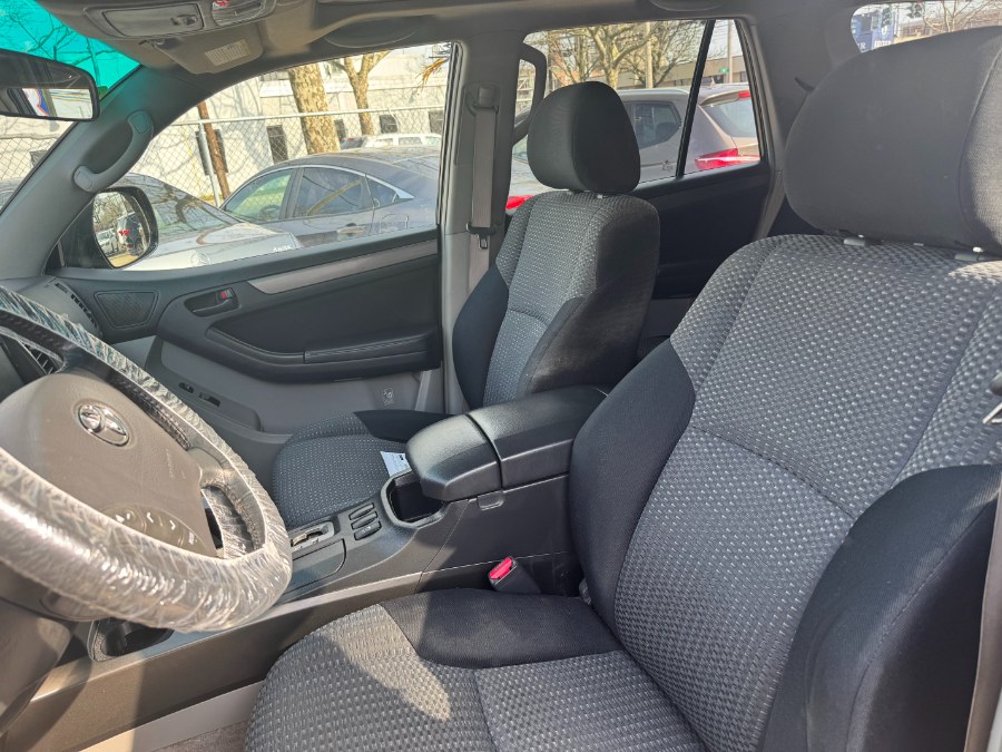 2006 Toyota 4Runner Sport - Photo 8