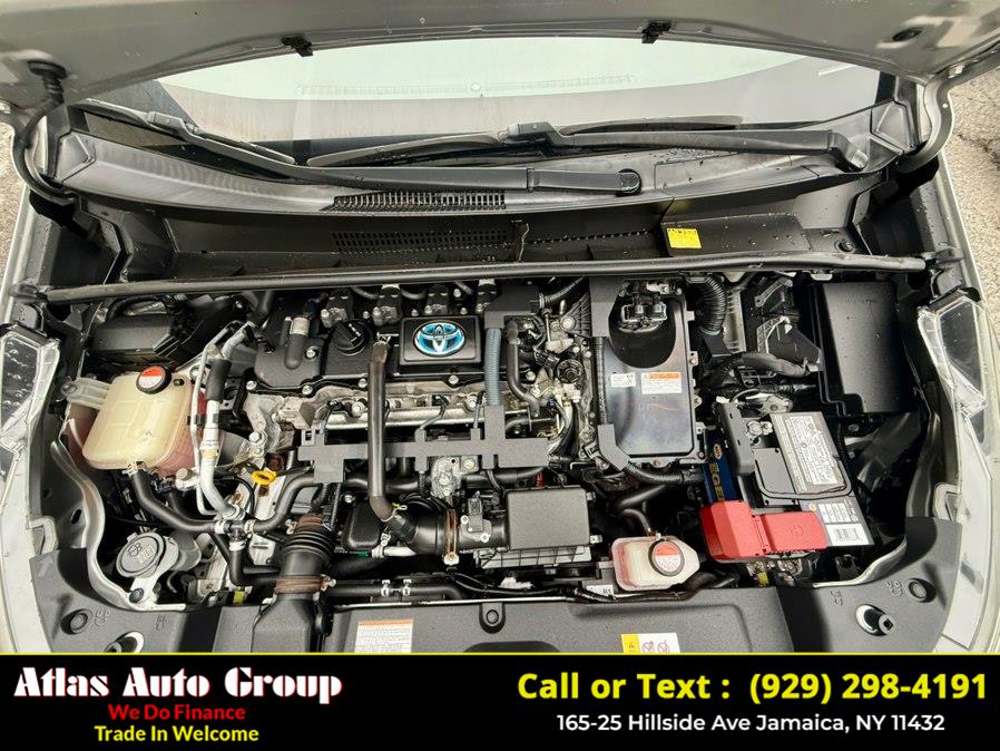 2016 Toyota Prius Three - Photo 19