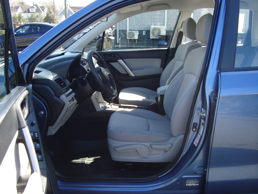 2015 Subaru Forester i - Photo 8