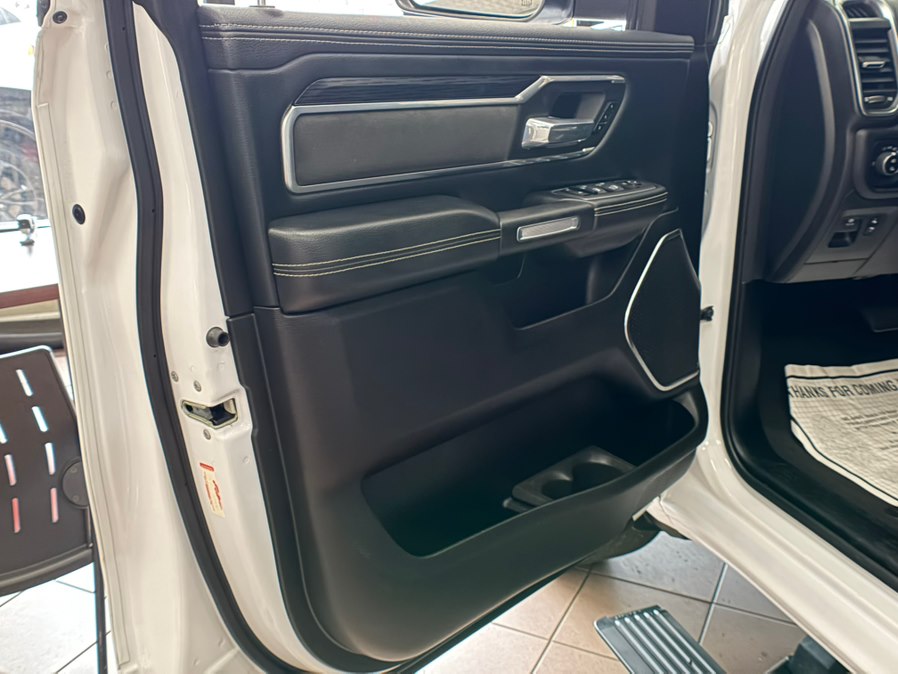2024 RAM Ram 1500 Pickup Laramie - Photo 22