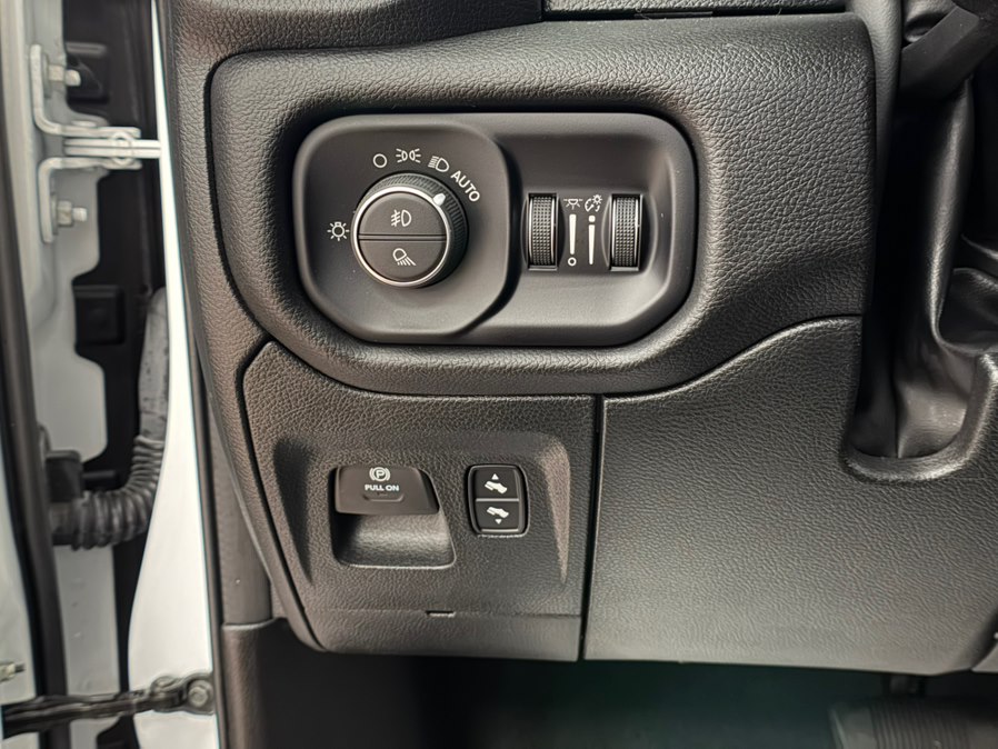 2024 RAM Ram 1500 Pickup Laramie - Photo 45